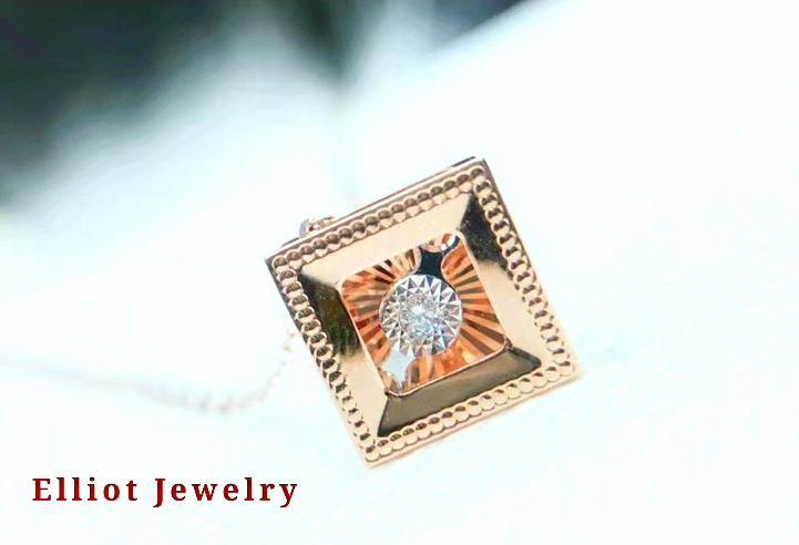 Diamond Pendent in 18K Gold | Elliot Jewelry