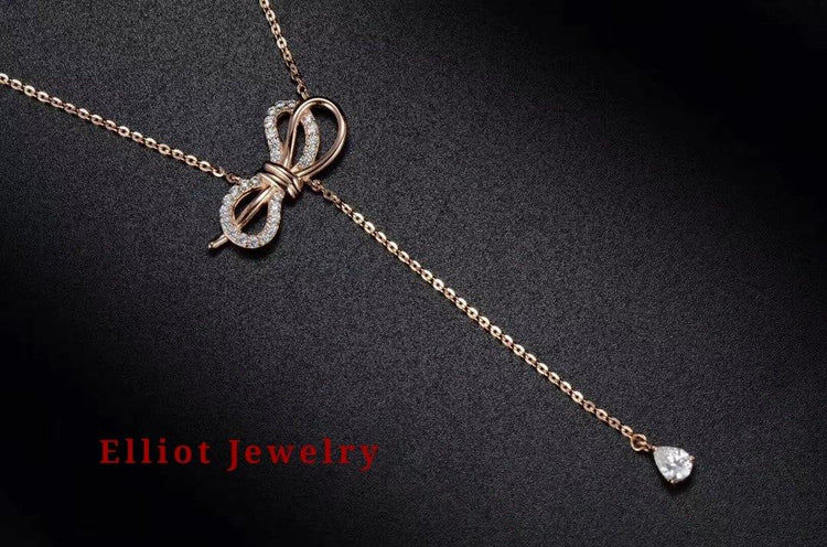 Diamond Necklace in 18K Gold | Elliot Jewelry